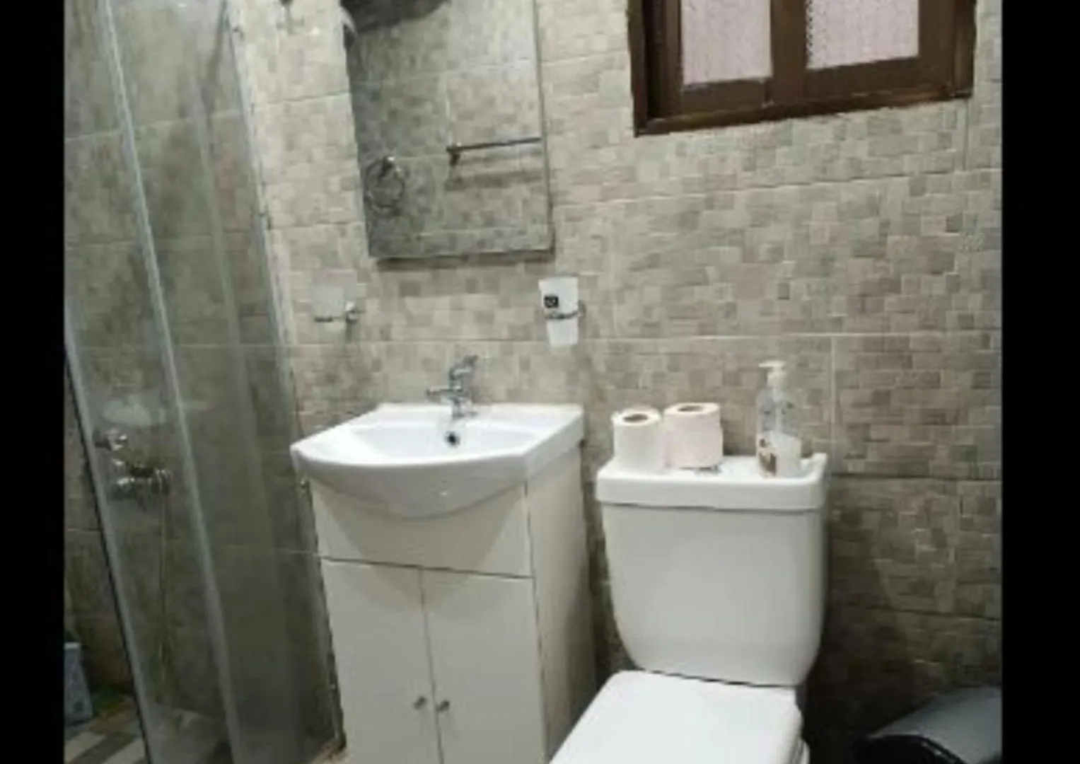 2 Bedroom Heart Of Center Salonic Apartament